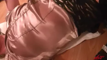 Pissing All Over Herself Screencap 79 on sinx.preview.netperv.com