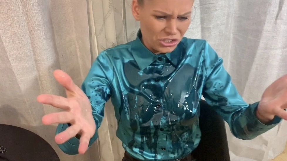 my secretary was not doing her job.  I got her clothes dirty on sinx.preview.netperv.com