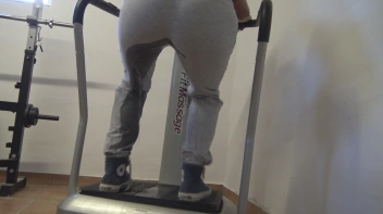 Crazy Piss Massage - das ging wohl in die Hose Screencap 22 on sinx.preview.netperv.com