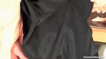 Proper Housewife Pussy and Piss Play! Screencap 23 on sinx.preview.netperv.com