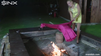 Hot Fiery Revenge Screencap 37 on sinx.preview.netperv.com