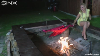 Hot Fiery Revenge Screencap 40 on sinx.preview.netperv.com