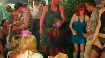 Jungle Bangers Part 1 - Cam 2 Screencap 74 on sinx.preview.netperv.com